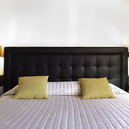 Miclass B&B Quartu Sant'Elena Phòng bức ảnh